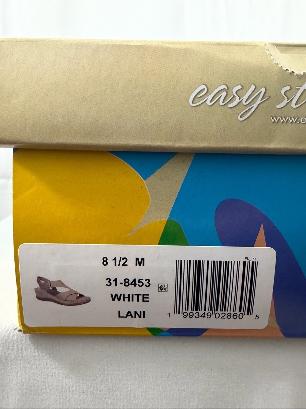 NWT Easy Street Women's Size 8.5 White Slingback Sandals - Picture 7 of 8